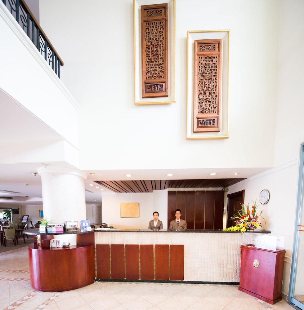 Diamond Westlake Suites Hanoi Zewnętrze zdjęcie