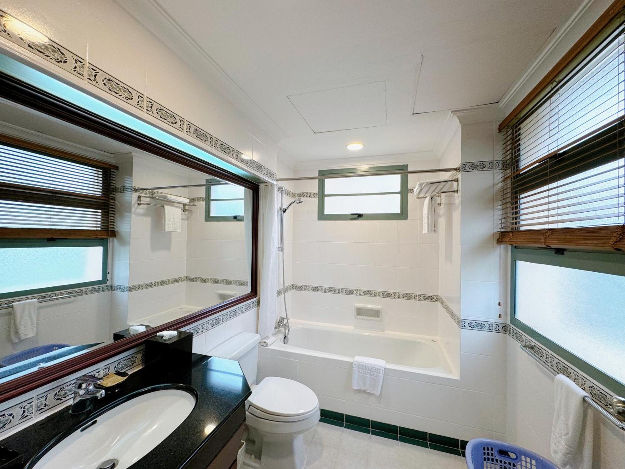Diamond Westlake Suites Hanoi Zewnętrze zdjęcie